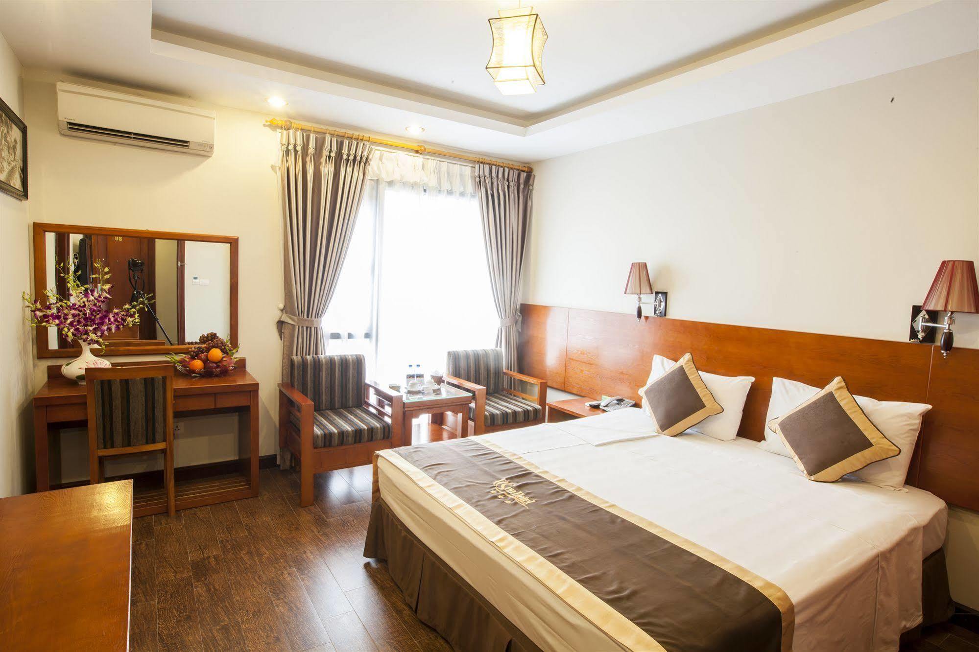 Sen Hotel - Managed By Sen Hotel Group Ханой Екстериор снимка