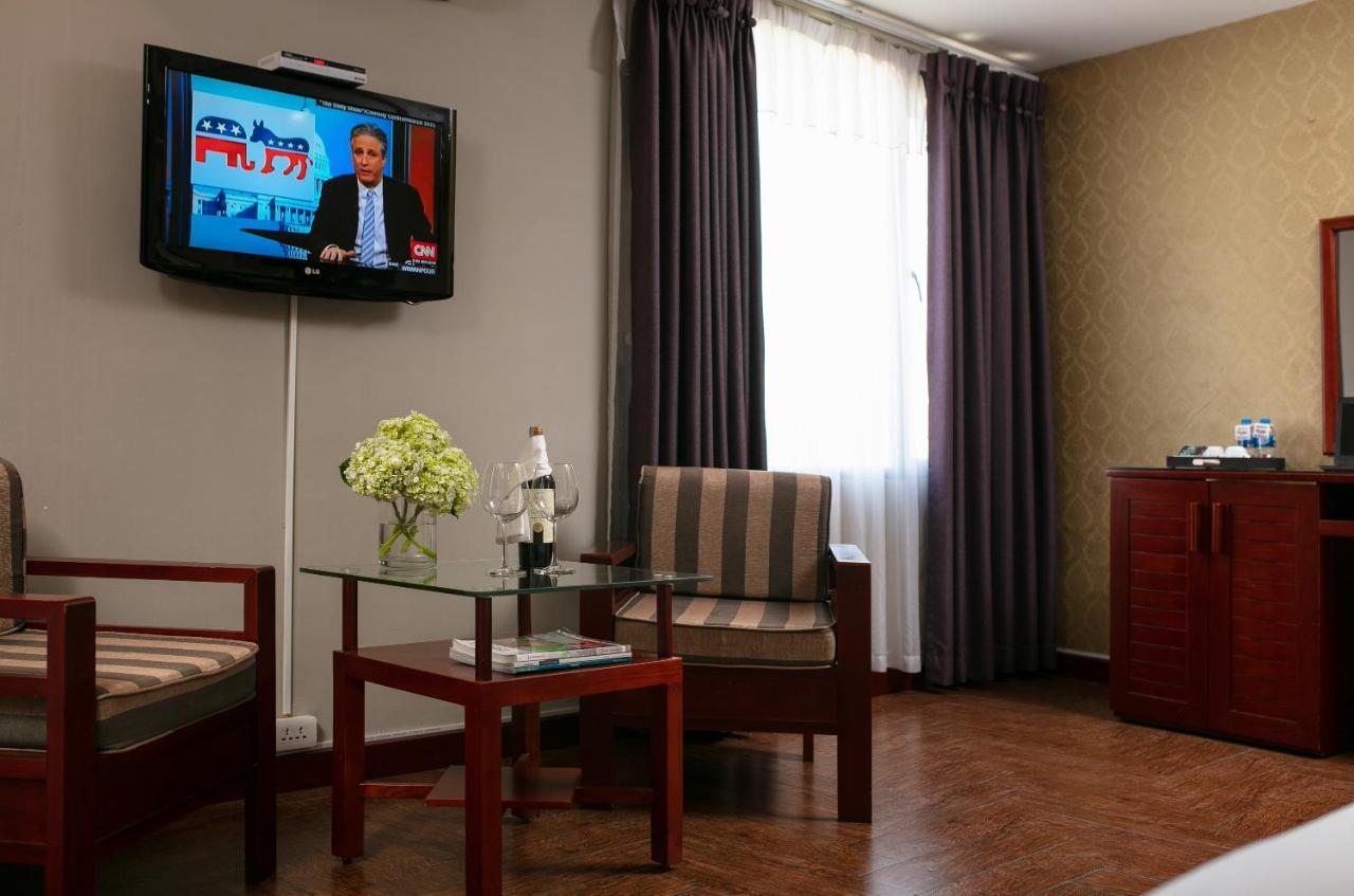 Sen Hotel - Managed By Sen Hotel Group Ханой Екстериор снимка